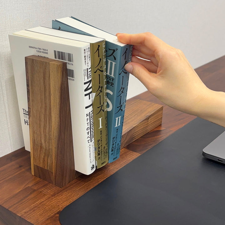 ブックエンド（ウォールナット無垢） ブックエンド 木製 おしゃれ 本立て 本立 卓上 仕切り ブック